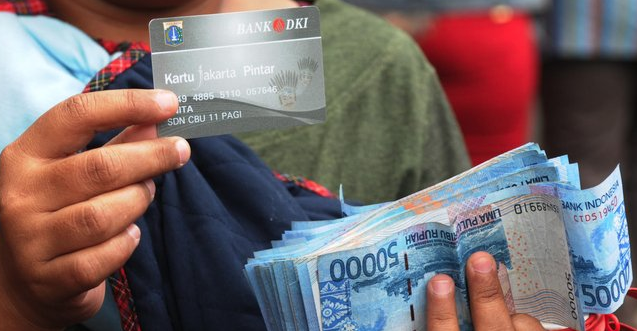 &#91;SALAH SASARAN&#93; Pemprov DKI: Ada KJP untuk beli Handphone dan Emas