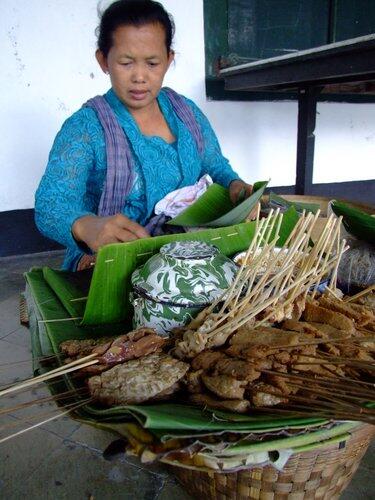 ANEKA SATE KHAS NUSANTARA..SATE LOVERS, MASUKKKKK !