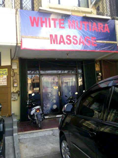 WHITE MUTIARA HEALTHY MASSAGE Kelapa Gading Jakarta Utara 
