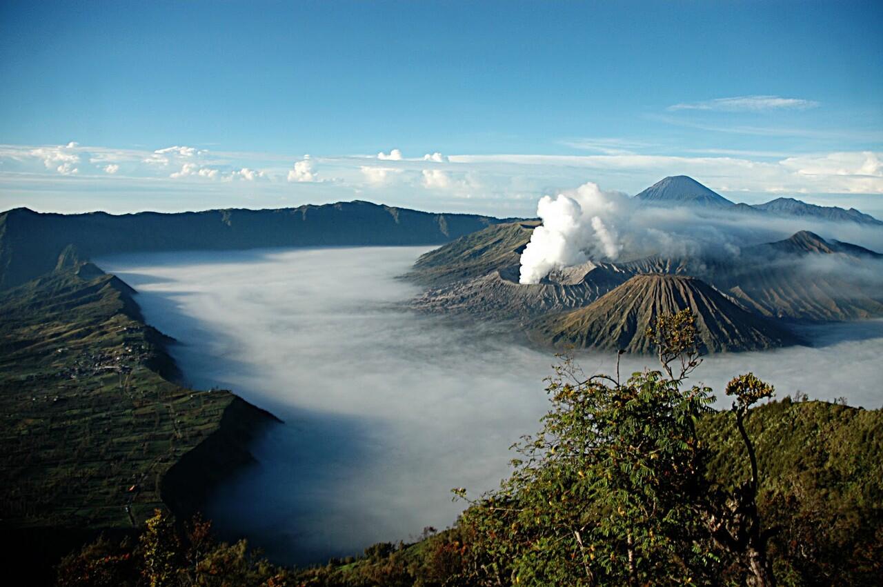 Wisata Alam Terbaik Di Republik INDONESIA yang wajib agan kunjungi - Part 1