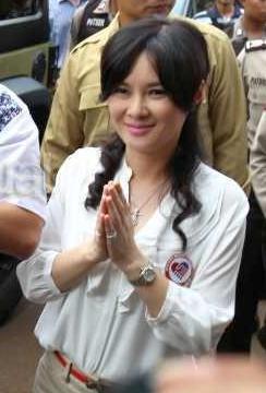Calon Kepala Daerah Perempuan &amp; Pilkada Serentak 2015 - thred foto