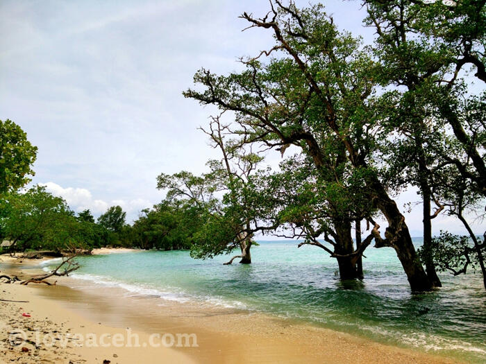 (BEAUTIFUL ACEH) PESONA KEINDAHAN UJUNG KELINDU DI ACEH BESAR