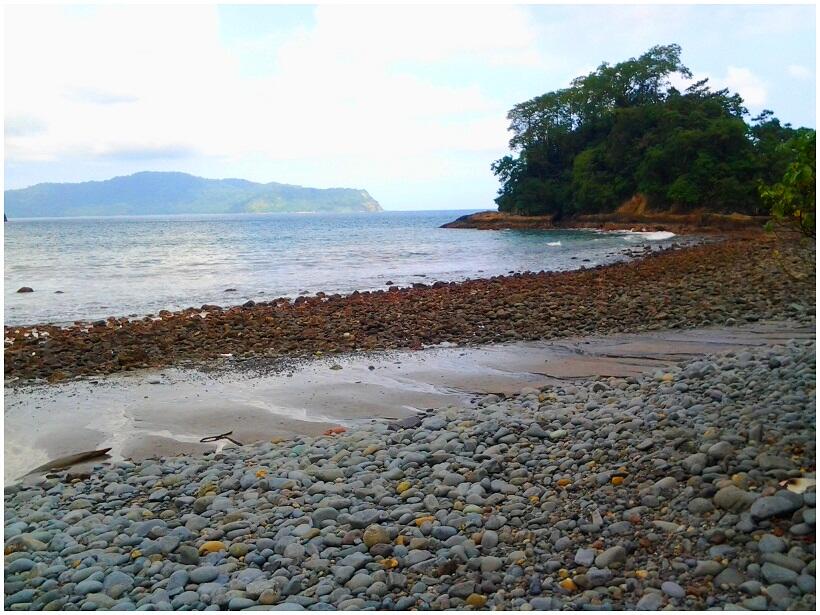 Uniknya Stone Shore di Banyuwangi
