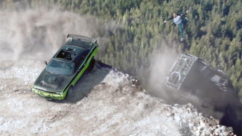 GILA ! Adegan Mobil Di Fast Furious 7 Bukan Editan