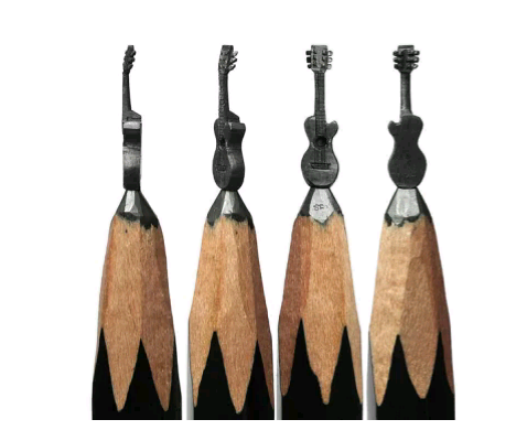 Miniatur dari Pensil Kayu Level Dewa
