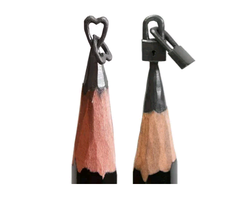 Miniatur dari Pensil Kayu Level Dewa