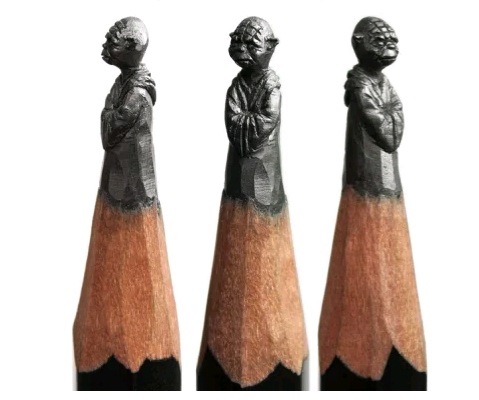 Miniatur dari Pensil Kayu Level Dewa