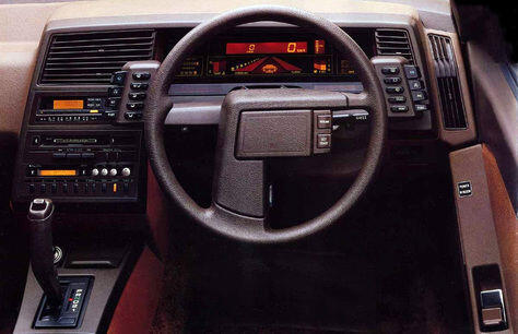  10 Mobil dengan 'Steering Wheel' Teraneh di Dunia