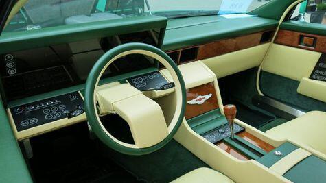 10 Mobil dengan 'Steering Wheel' Teraneh di Dunia