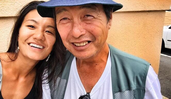 Gara-Gara Hobi Foto, Gadis Ini Menemukan Kembali Ayahnya yang Hilang