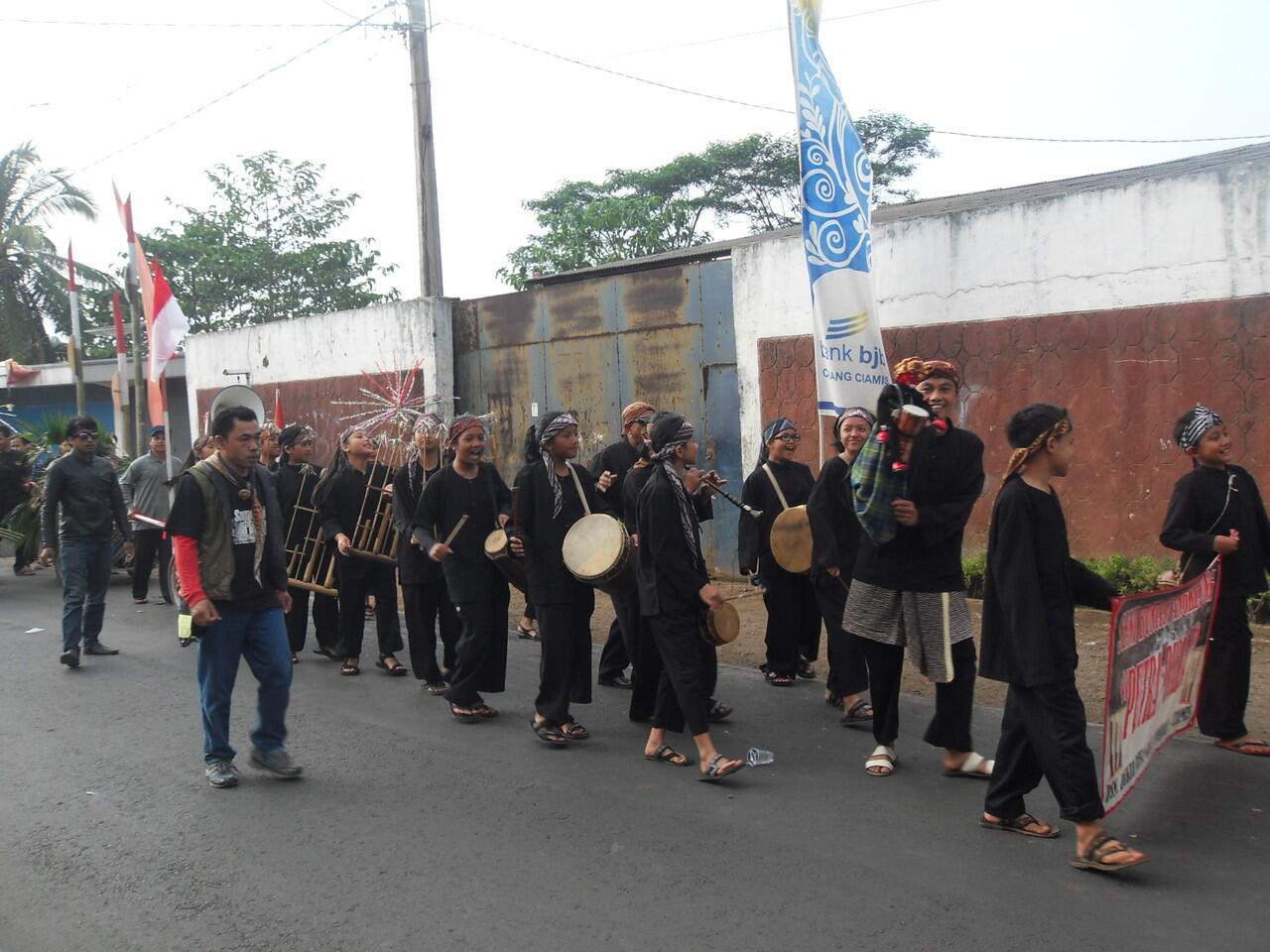 kemeriahan 17 san di kampung ane gan