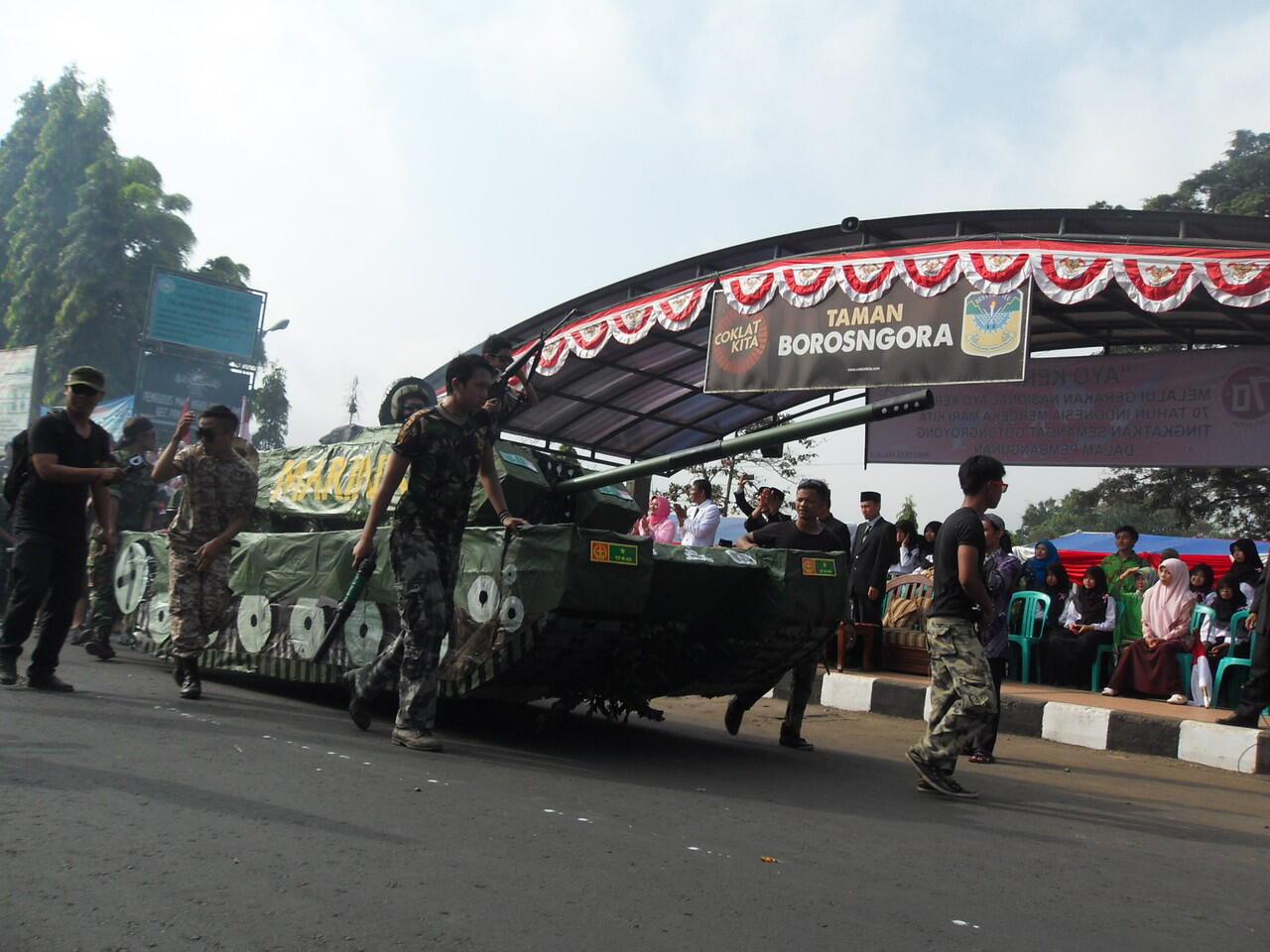 kemeriahan 17 san di kampung ane gan