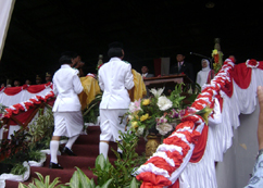 Perasaan yang CUMA Bisa Dirasakan Oleh Mereka yang Ikut Upacara Bendera