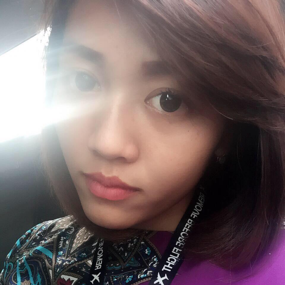 Ini Kumpulan Selfie Dita Amalia, Pramugari Korban Trigana Air, CANTIK...