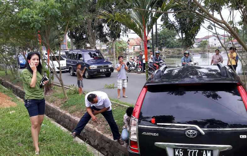 Yang lo rasain itu cinta ato apa??