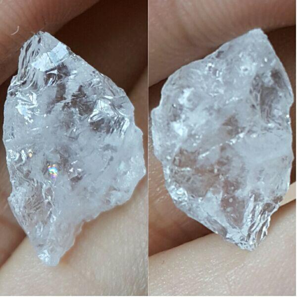 Batu kristal rough Phenacite/Phenakite