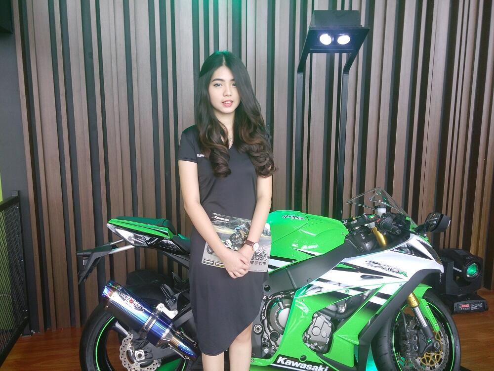 SPG Cantikk Pameran Otomotif GIIAS 2015 | Yukk ikutan Pool