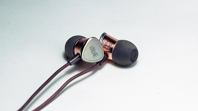 &#91;In Ear Monitor&#93; dbE PR30 REV III earphone with mic