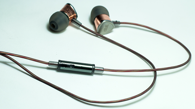 &#91;In Ear Monitor&#93; dbE PR30 REV III earphone with mic