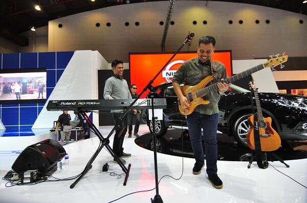 Ada Sandy Sandoro di IIMS 2015 (day 4)