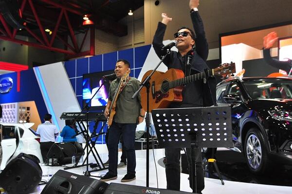 Ada Sandy Sandoro di IIMS 2015 (day 4)