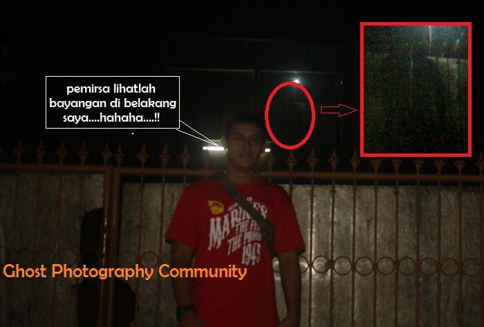 Ghost Photography Community (Komunitas Fotografi Hantu 