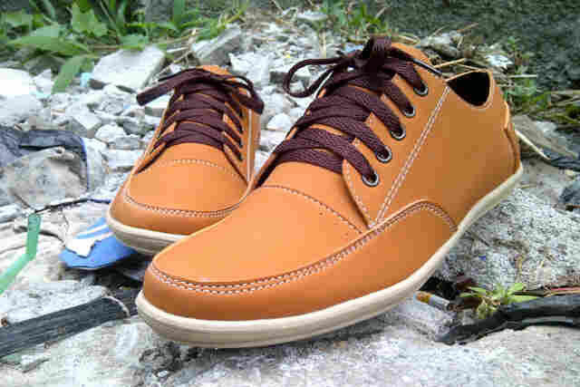 New Sepatu Sneakers Banyak Model