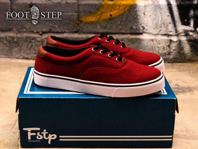 New Sepatu Sneakers Banyak Model