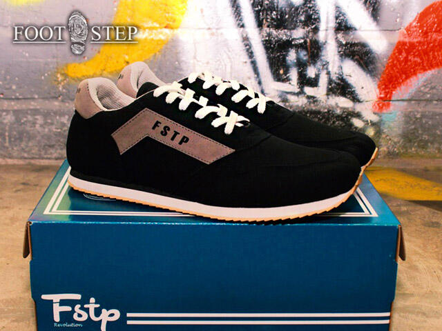 New Sepatu Sneakers Banyak Model
