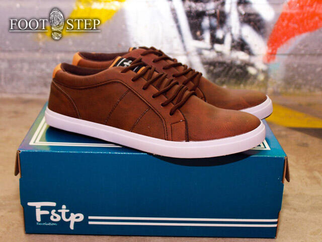 New Sepatu Sneakers Banyak Model