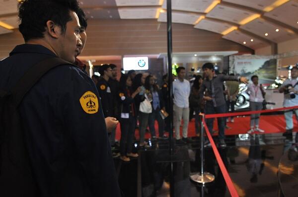 IIMS 2015 Kedatangan Para Siswa dan Foodtruck