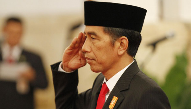 Jokowi sang cahaya asia Wajibkan Pemuda Tonton Film 'Jenderal Soedirman'