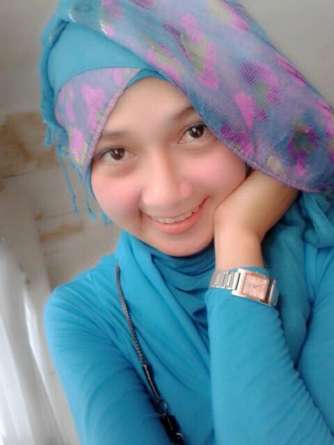 11 ciri istri solehah