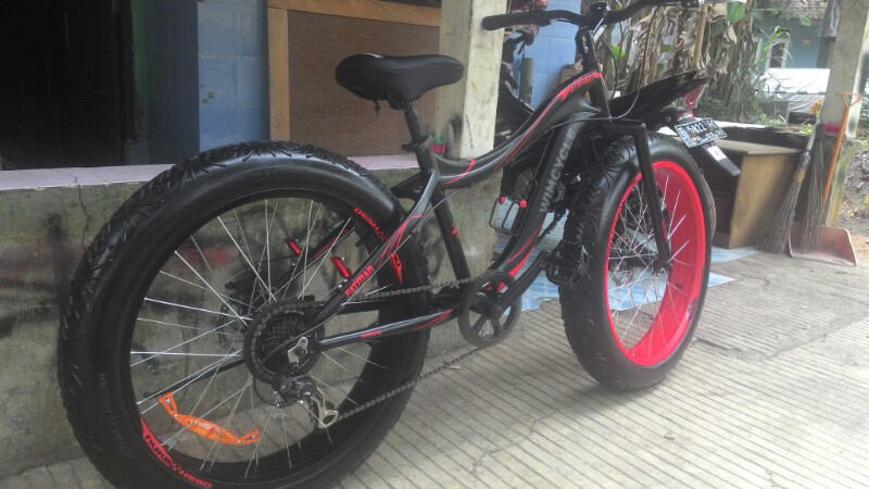 Велосипед Stitch Fatbike 26