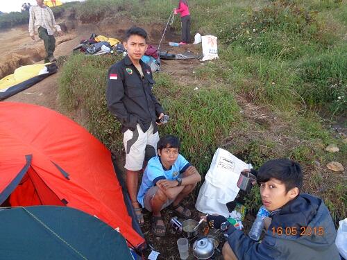 &#91;CATPER&#93; - Gunung Sumbing Yang Sempat Tertunda &#91;15-17 Mei 2015&#93;