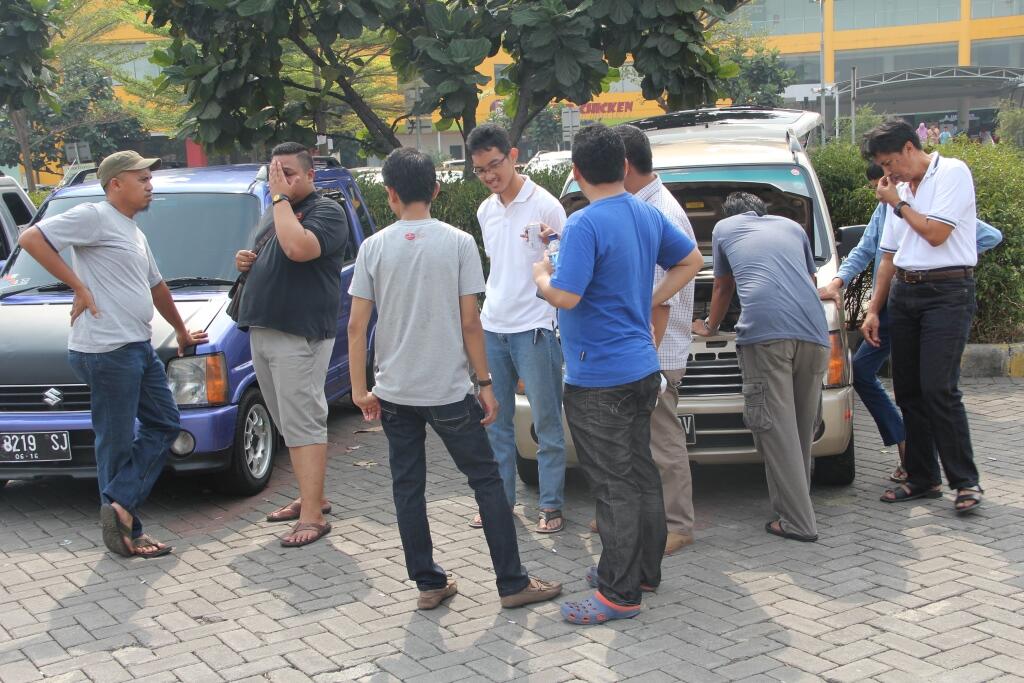 GATHERING (KOPDAR &amp; HALAL BIHALAL) KOMUNITAS KARIMUN KASKUS 2015