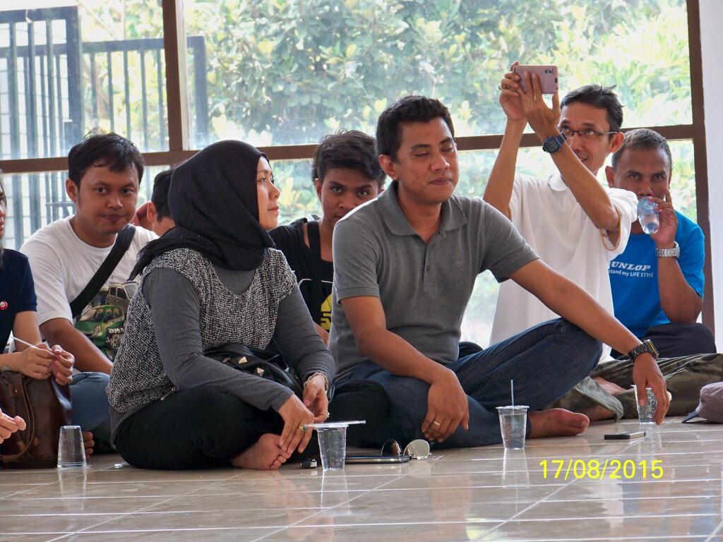 GATHERING (KOPDAR &amp; HALAL BIHALAL) KOMUNITAS KARIMUN KASKUS 2015