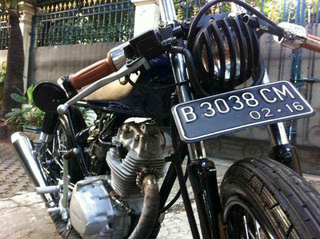 Terjual Dijual CB125 tahun 75  KASKUS