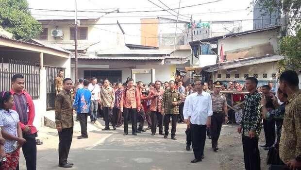 Jokowi Kembali Blusukan di Kampung-kampung di Jakarta, ini Foto-fotonya