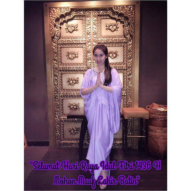 &#91;HOT &amp; SEXY&#93; Potret Corryna Putri, Adik Tiri Sandra Dewi Yang Cantik Bersinar