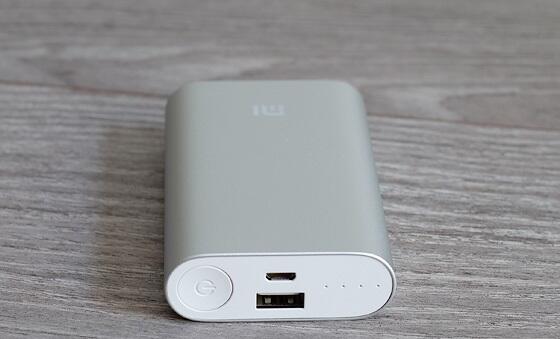 DISTRIBUTOR POWERBANK XIAOMI ORIGINAL 10.400 & 10.000MAH, SILIKON POWER BANK XIAO MI