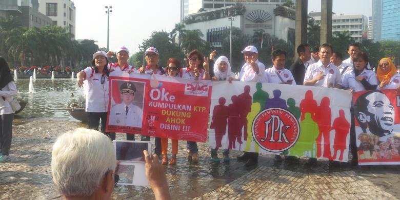 Gerakan Pengumpul KTP untuk Ahok Bertambah