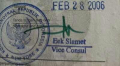 nama yang aneh..