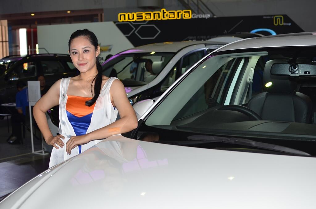 FOTO Cantik SPG IIMS 2015