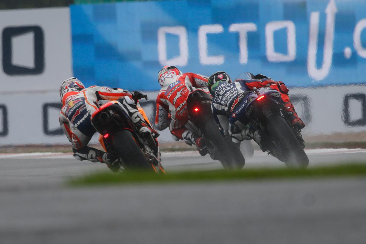 Paddock Girl Moto GP 2015 GP Silverstone Inggris