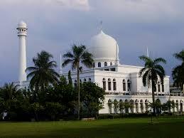 BEBERAPA SEKOLAH AL-AZHAR DI BEKASI