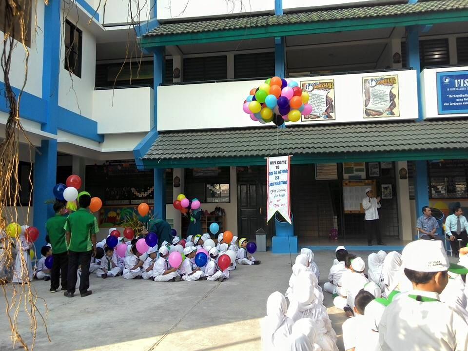 BEBERAPA SEKOLAH AL-AZHAR DI BEKASI