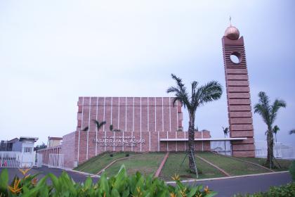 BEBERAPA SEKOLAH AL-AZHAR DI BEKASI
