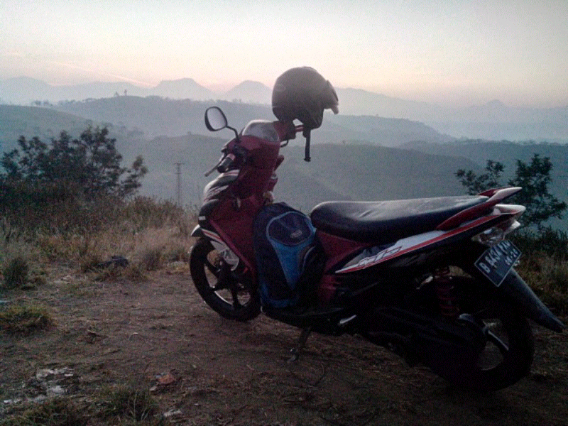 BIKEPACKER.... SUNRISE PENGALENGAN-AREA PUNCAK BINTANG,PULANG MAMPIR KE SASAKSAAT