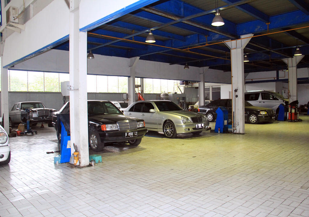 Mari Mengenal Mobil Hybrid